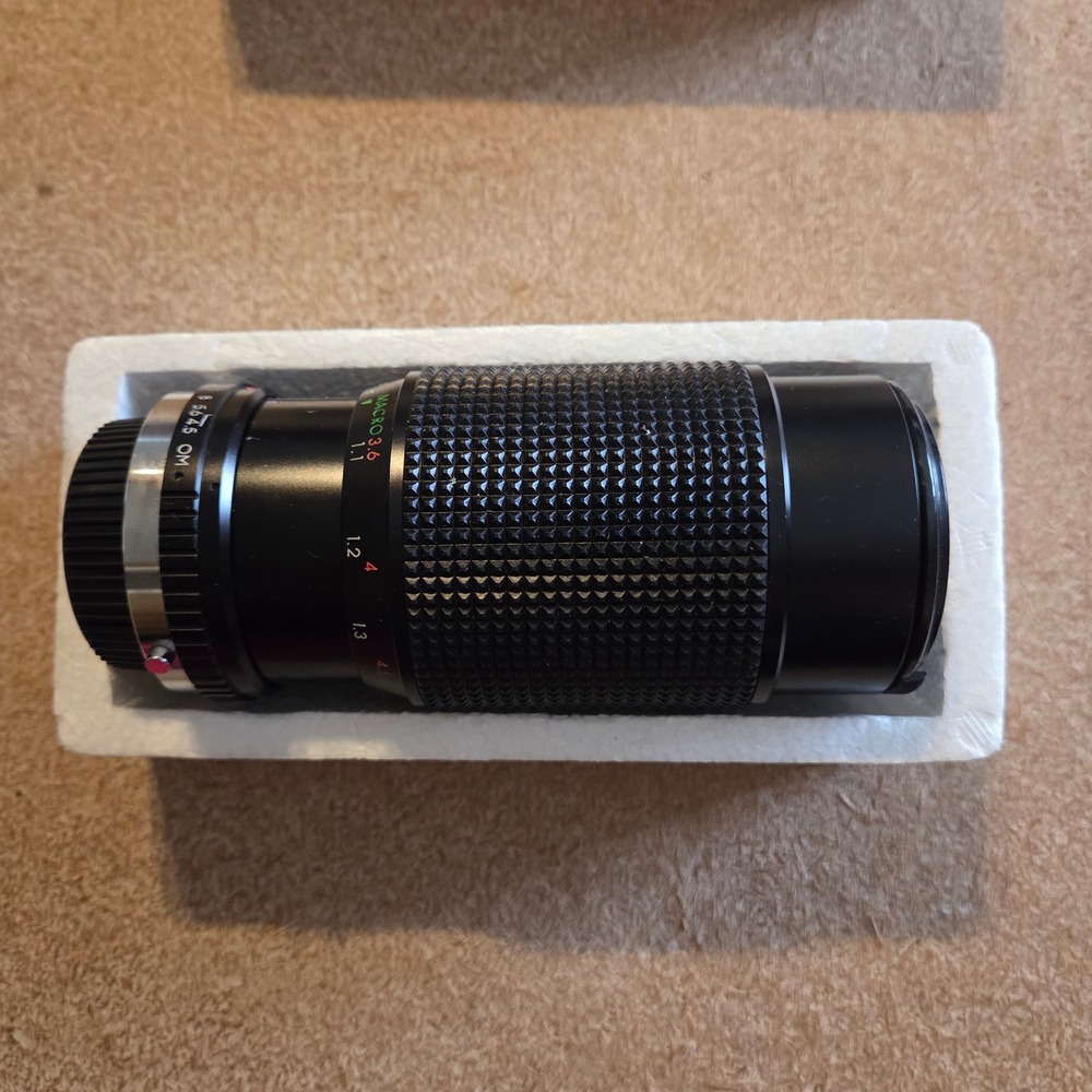 Albinar 80-205mm f4.5 Macro Zoom Lens‎ for Olympus OM Mount Black MC Auto